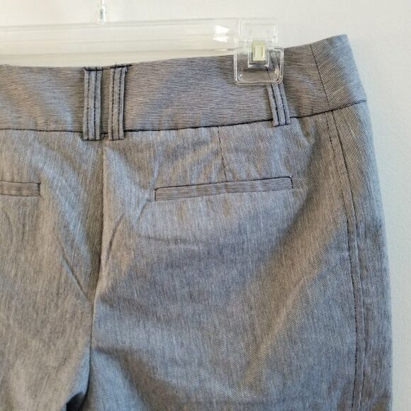 Daisy Fuentes Wide-Waistband Navy/Gray Capri Pants - Size 8 - Textured Pattern - Picture 10 of 16
